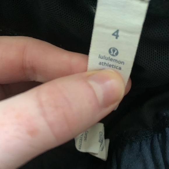 Lululemon Flash Pant - Size 4 - Picture 2 of 5